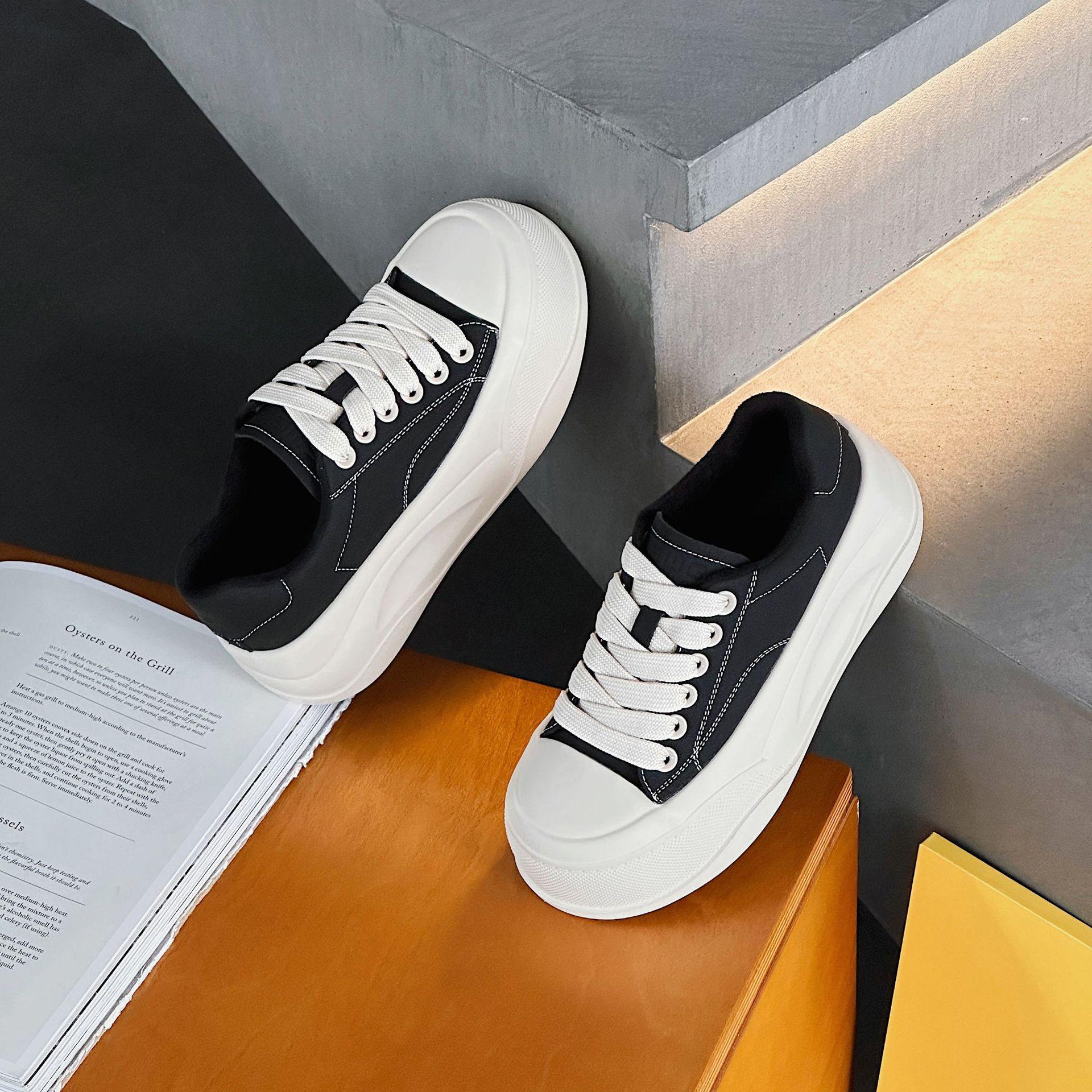 

Women s Lightweight Leather Platform Sneakers - Autumn 2025 Collection 37