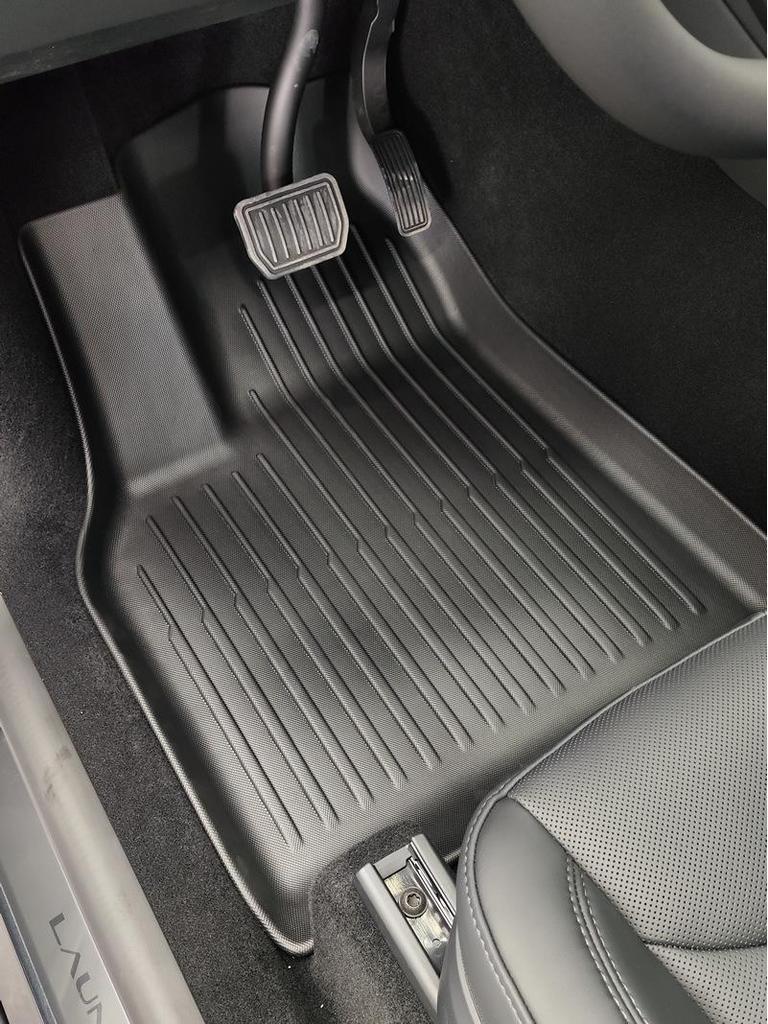 Tesla Model Y Refresh Foot Pads & Trunk Mats with Center Console Storage Box