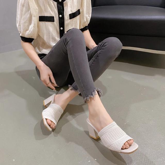 Women's 2025 Spring/Summer New Fashionable Coarse Heeled Sandals with Square Head and Open Toe Casual Large Cool Slippers
