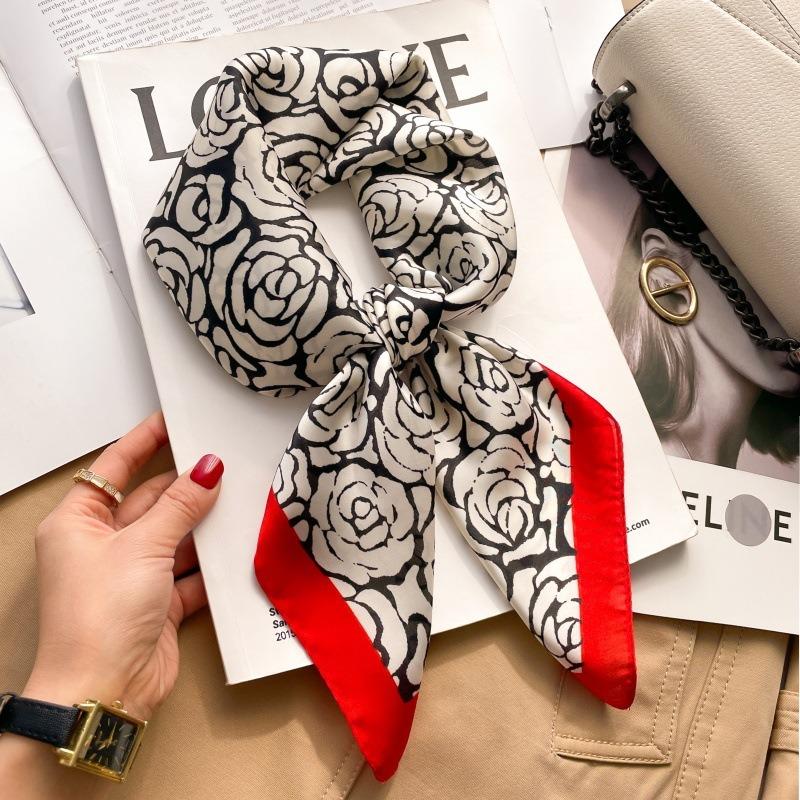 Zhang Ruonan silk scarf women's spring and summer new fashion retro accessories scarf neck high-end small square scarf