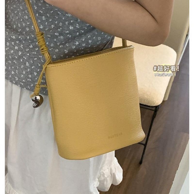 Spring and Summer Fashionable and Simple Bucket Bag Casual Commuting Crossbody Bag