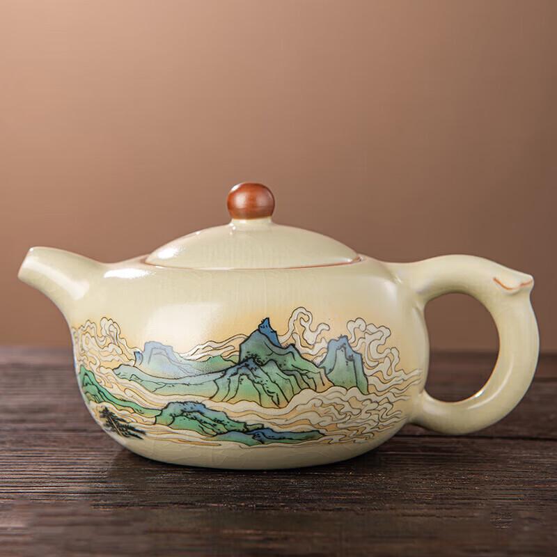 

Qixuanyuan Huang Ru Kiln Ceramic Teapot