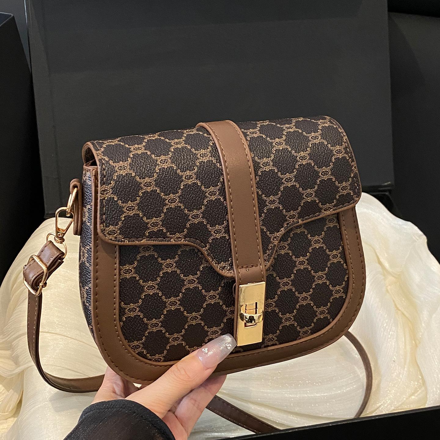 

Ретро маленькая сумка женская 2025 весна новая трендовая модная простая ins сумка-мессенджер повседневная на плечо сумка-седло