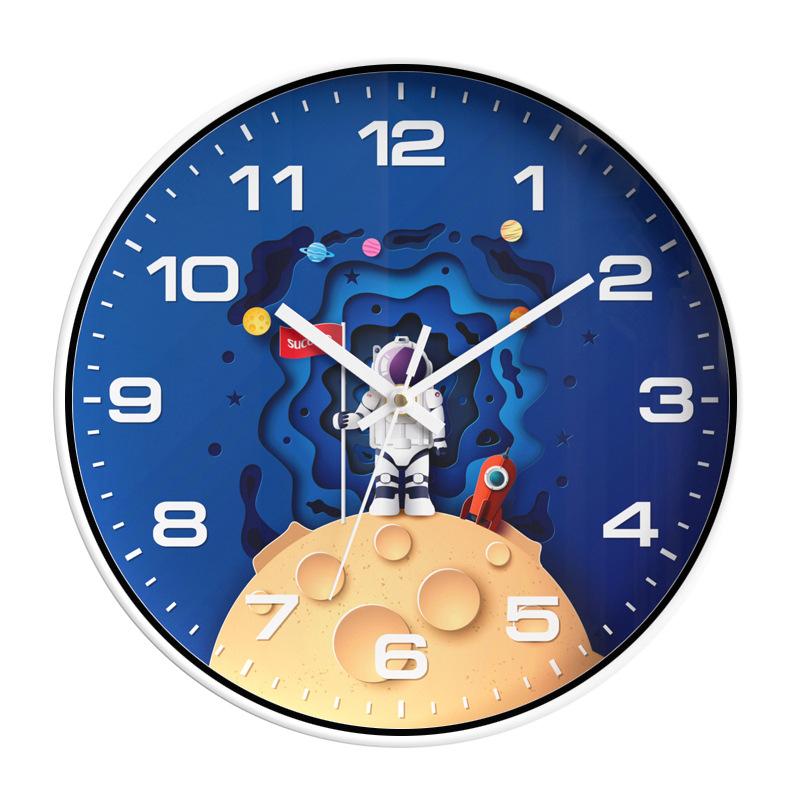 Children's Room Wall Clock Clock Cartoon Astronaut Silent Clock Bedroom Quartz Clock Home Wall Hanging 8 Inches 20CM