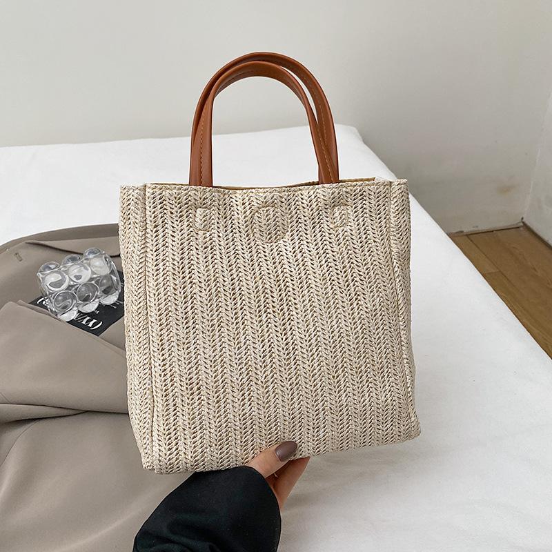 Straw bag women's 2025 new rattan large-capacity bucket bag beach woven contrasting color portable tote bag