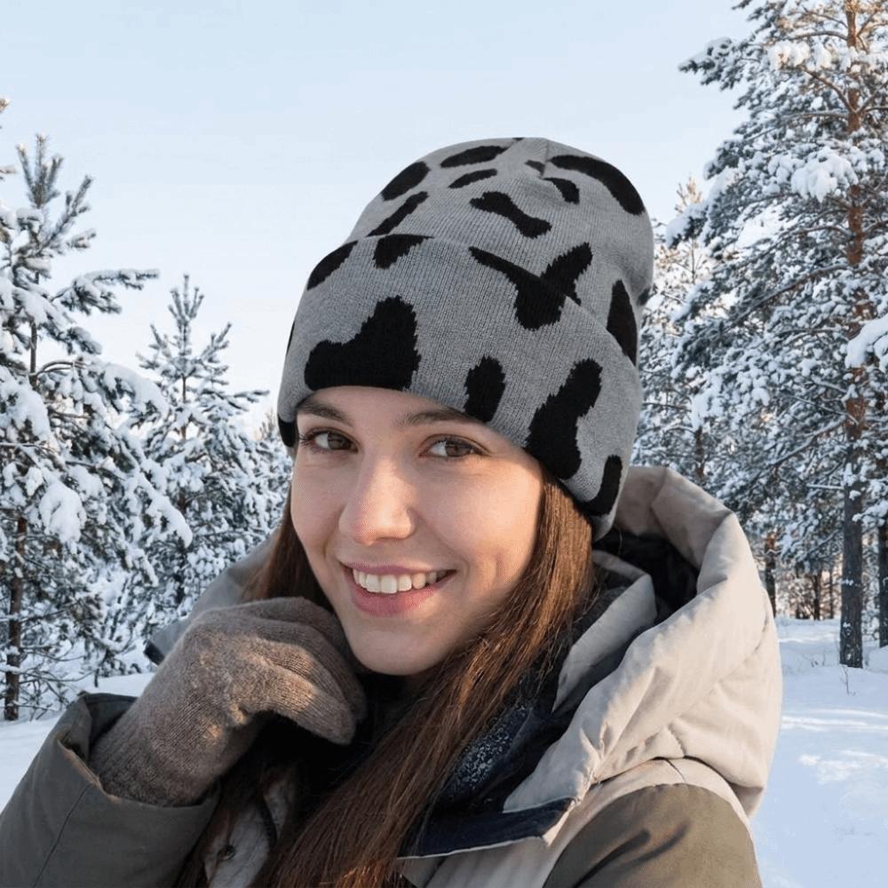 Thickened Pullover Hat Ear Protection Winter Beanie Hat Versatile Cow Pattern Knitted Hat Riding