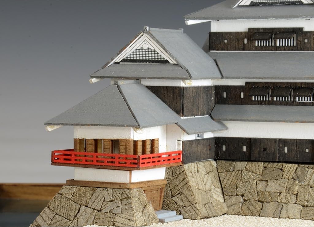 Woody JOE Matsumoto Castle Wooden Model Assembly Kit 1/250