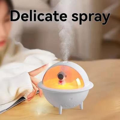 New Humidifier Aroma Diffuser Colorful Spaceman Small Portable Atomization USB Large Fog Volume Desktop Bedroom Room Household