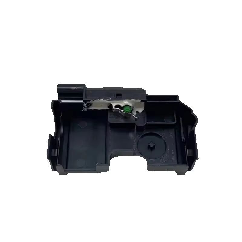 2048703158 Car Parts Bonnet Hood Switch Release Lock for Mercedes Benz W204 W205 W212 C250 C300 C350 C400 E350 2014-2015