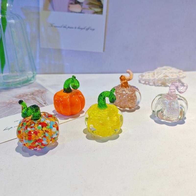 Handcrafted Glass Pumpkin Ornament Miniature Home Decoration Festival Halloween Table Top Accent Gift for Women