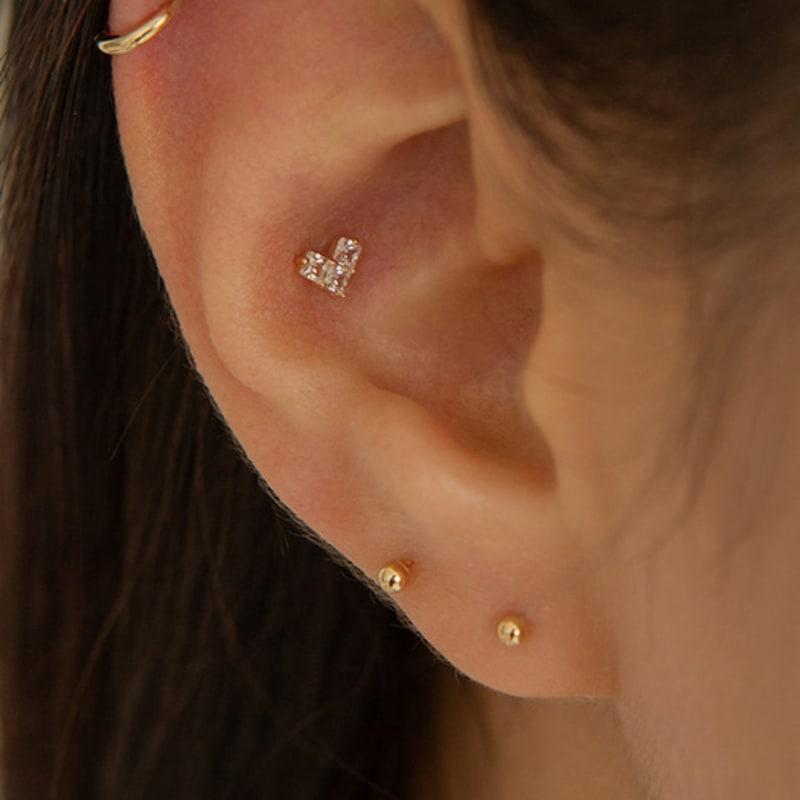 LUNNE 14k Edge Square Stone Heart Piercing (14k Gold) #LFPI08