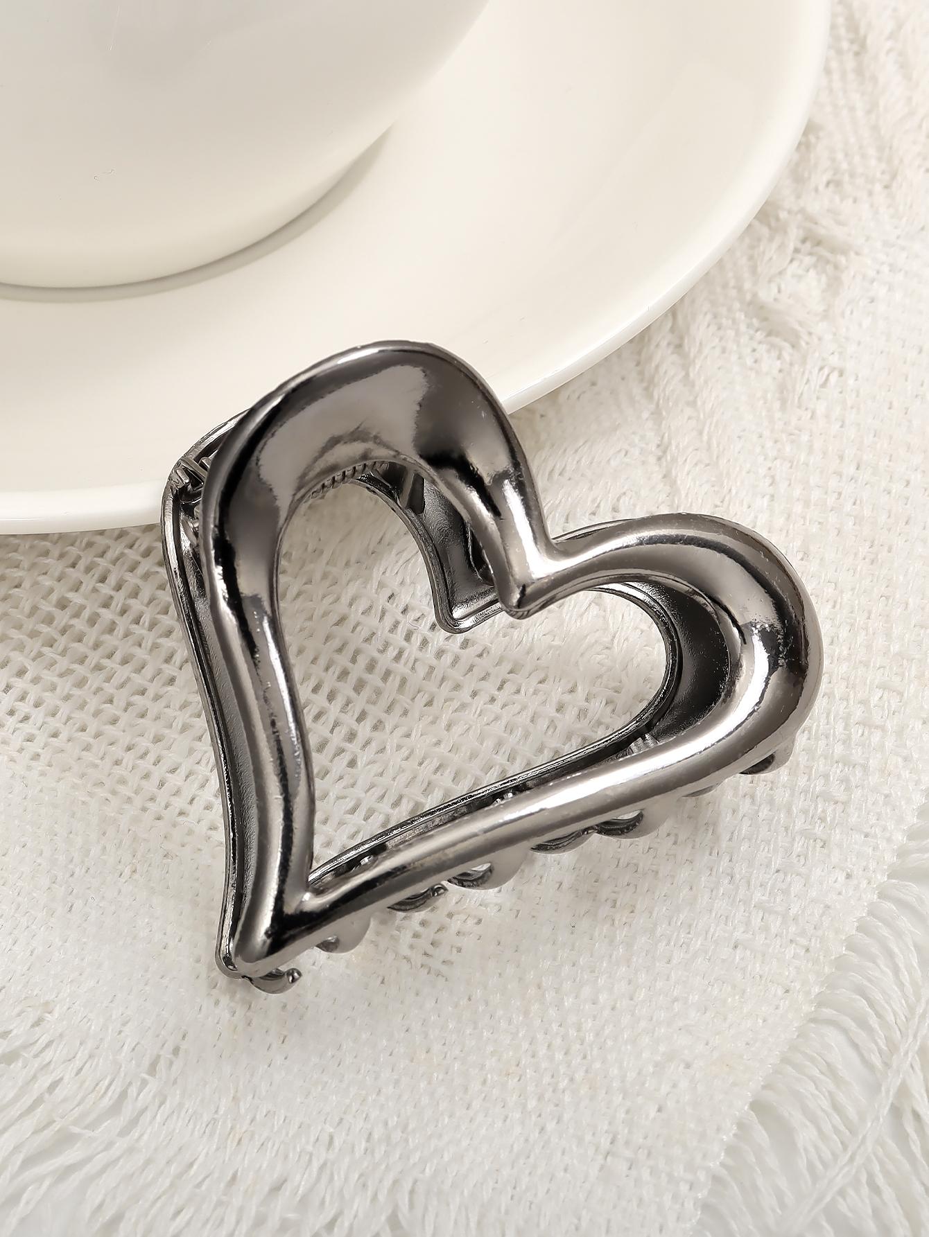 

Металлическая маленькая заколка-краб в виде полого сердечка для волос на затылке, милая, крутая, для крутых малышек, заколка-акула, аксессуары для волос Size fits all