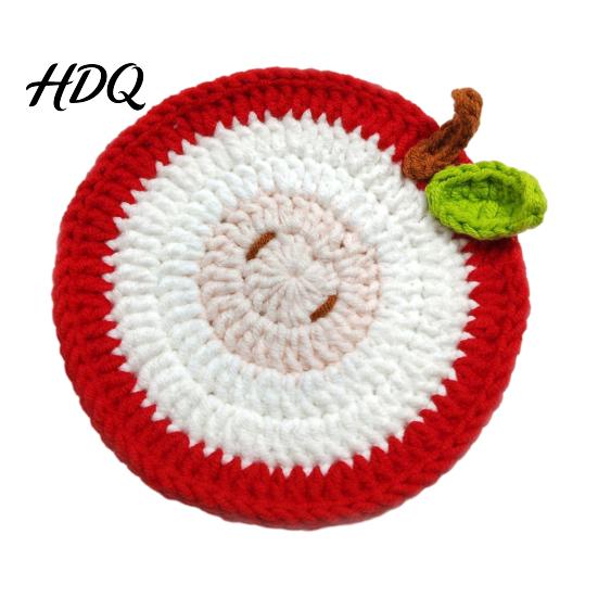 Weiche dicke Baumwollfaser Untersetzer Weihnachtliches Häkeluntersetzer Handgefertigtes Gewebtes Getränkebecher-Pad Niedlicher Weihnachtsmann Schneemann Hitzebeständiger Gestrickter Untersetzer
