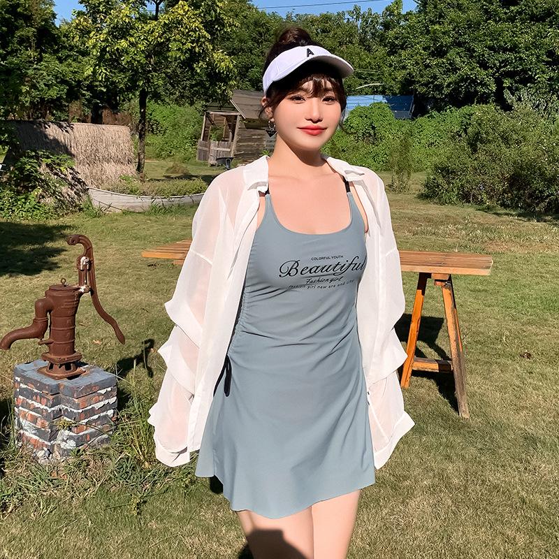 

Комплект купальника-тройки большого размера в корейском стиле для женщин со стройнящей накидкой и кардиганом для защиты от солнца XL серый