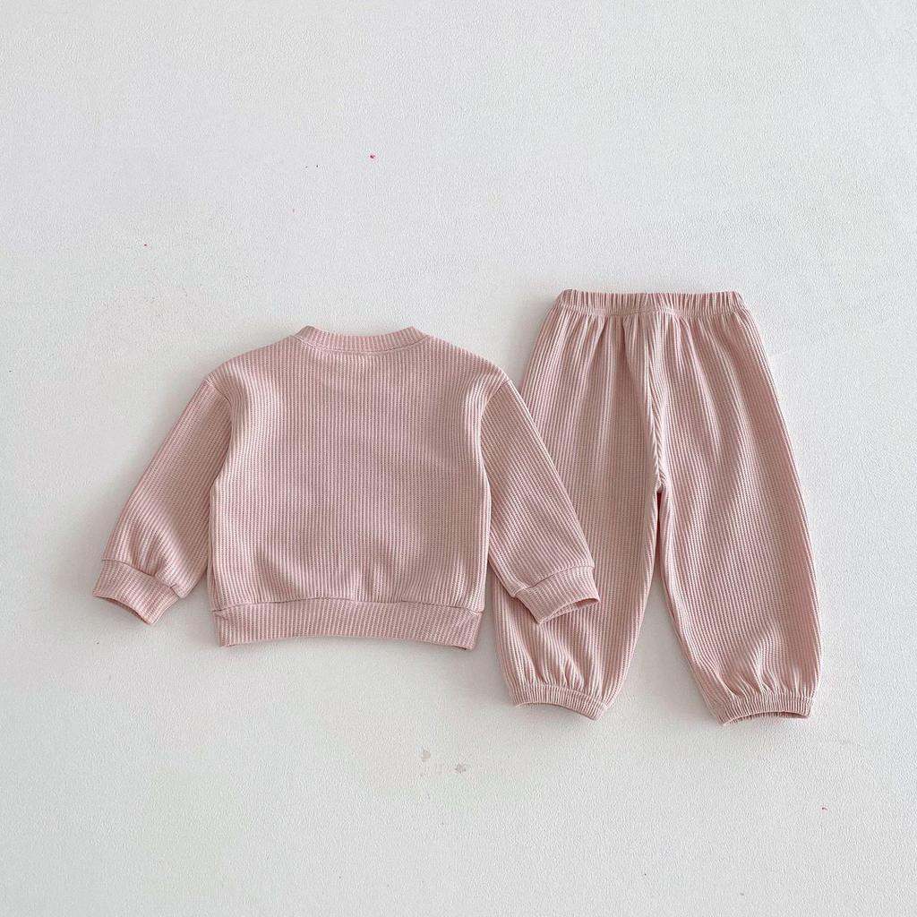 Spring Arrival: Unisex Waffle Knit Two-Piece Set for Toddlers & Kids with Letter Embroidery - Korean Style Home Wear