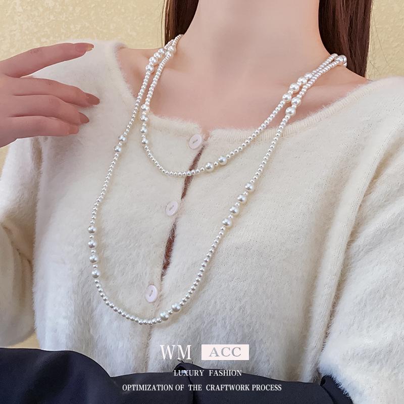 Retro Herbst/Winter Perlen Lange Halskette: Elegante, vielseitige Kette für Pullover
