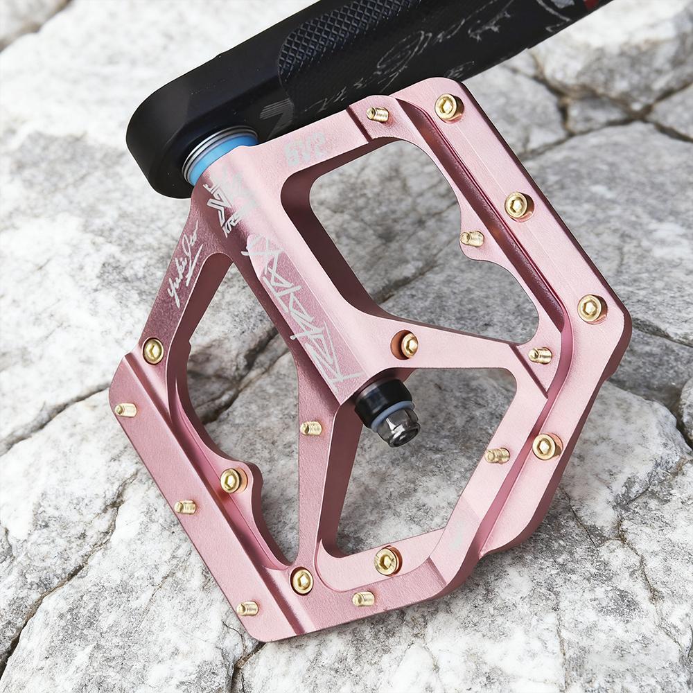 KRSEC Mountain Bike DU Bearing Pedals, Road Bike CNC Aluminum Alloy Pedals with Pins, Sealed Bearings