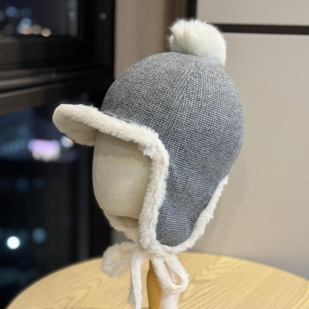 New Ear Protection Hat for Women In Winter Thickened Fur Ball Lei Feng Hat Cycling Windproof Hat Warm Northeastern Hat Cute Korean Version Trendy