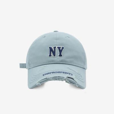 A Korean Style Street Fashion Baseball Cap with Letter Embroidery for Both Men and Women  and A Perforated Brim Cap That Makes The Face Look Smaller