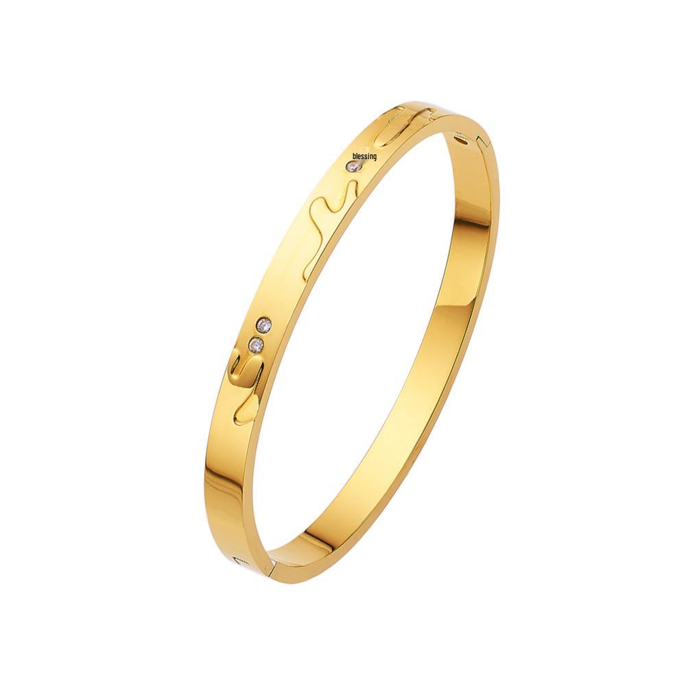 European Retro Zirconium & Titanium Bracelet - Fashionable, Versatile, Durable Gold Finish