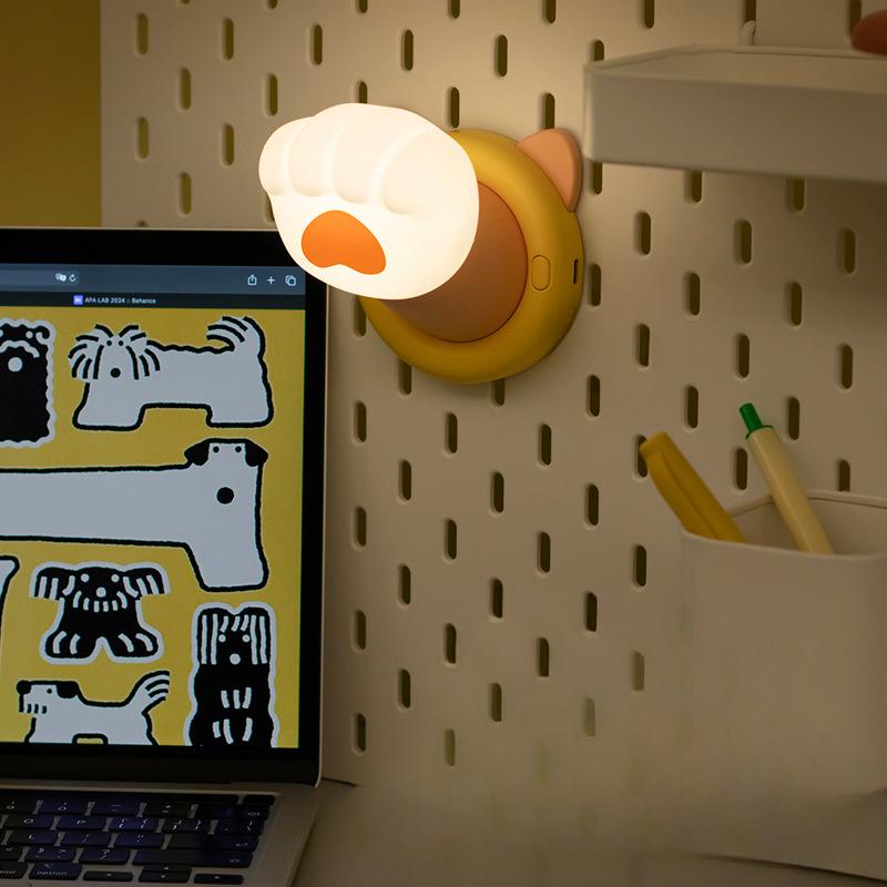 1 Stück Glückliche Niedliche Kralle Nachtlicht Kann USB-Aufladung Kann Zeitgesteuert Nachttisch Schlaf Augenschutz Cartoon Silikon Nachtlicht