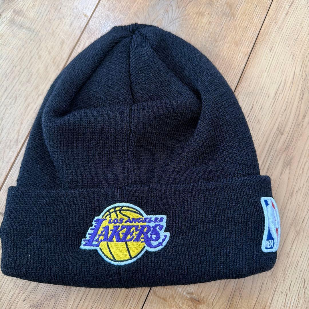 Used Los Angeles Lakers XLARGE Knit Hat