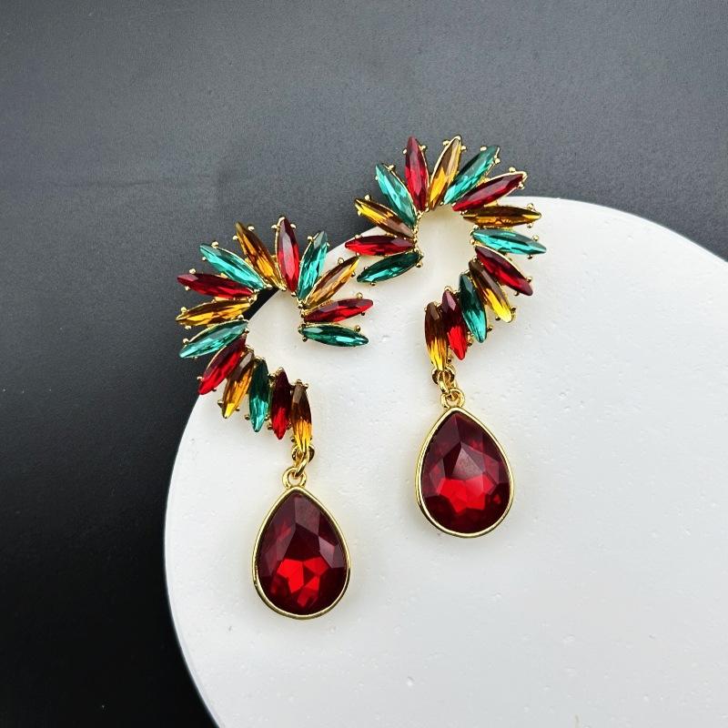 

Vintage Heavy Industry Color Treasure Palace Style High Grade Pigeon Blood Red Water Drop 925 Silver Needle Earstuds