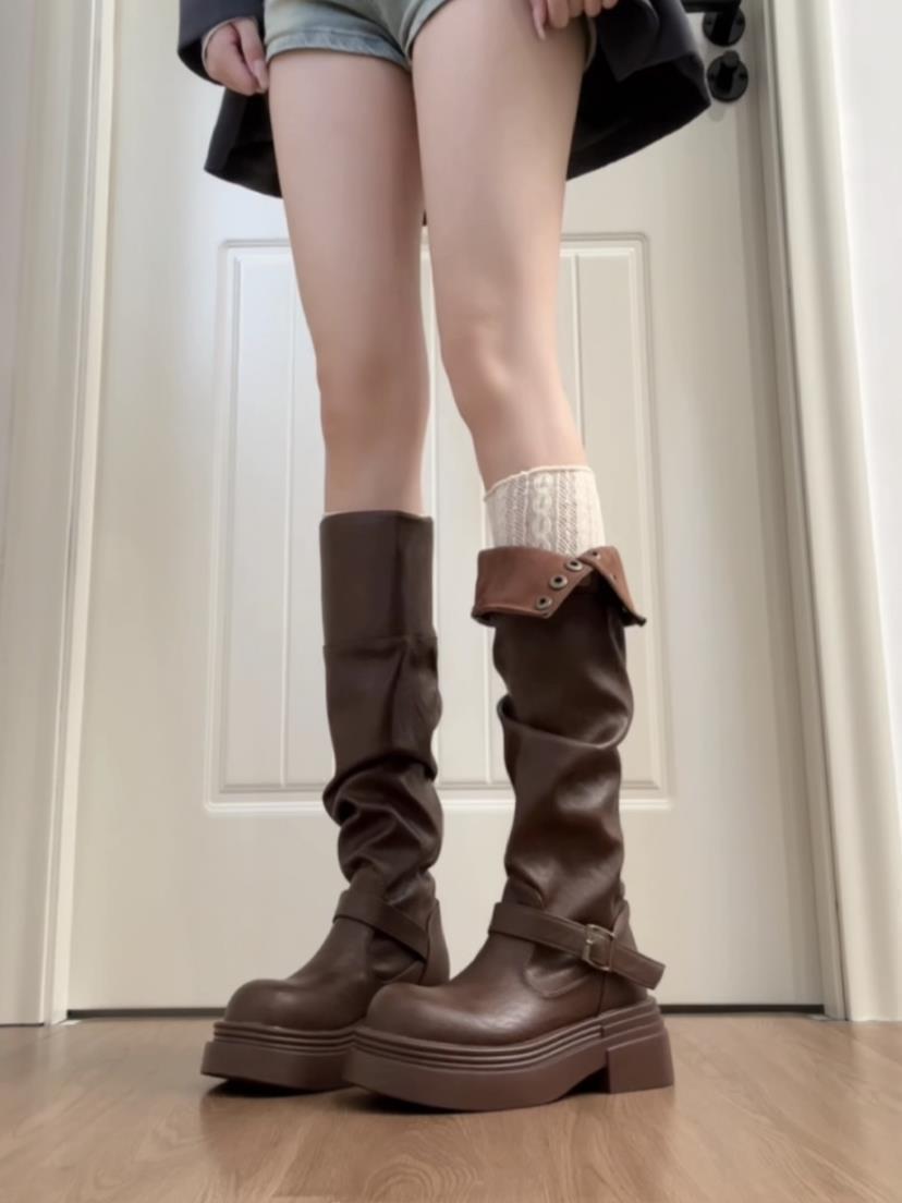 

Thick-soled British boots Women s autumn and winter velvet high boots Pile boots Knight boots Long boots 39 коричневый