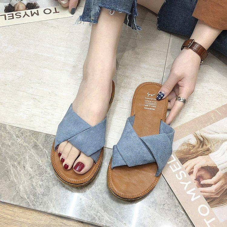 

Cool slippers women s spring and summer new fashion outer wear one-word sandals flat heel casual cross cool slippers 35