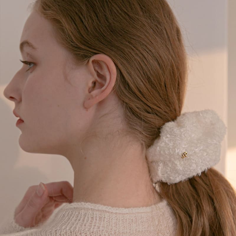 Jean Paul Clarisse Light Boucle Scrunchie JP-22-204S