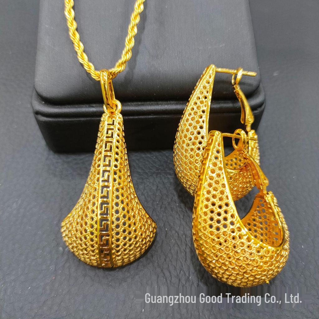 Dubai Braut 24K Vergoldetes Unregelmäßiges Schmuckset: Halskette und Ohrringe