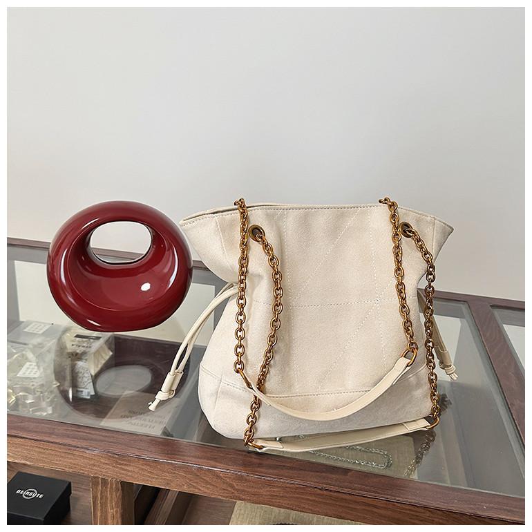 IELGY Ladies Tote Bag Diamond Chain Large Capacity Fashionable All-Match One-Shoulder Cross-Body Commu