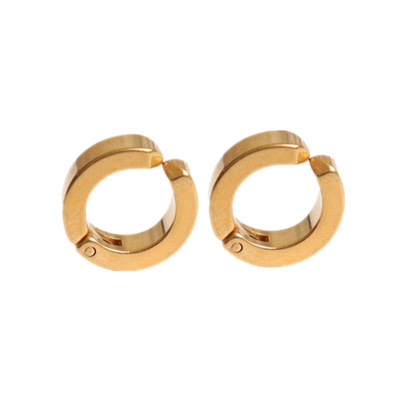 One Piece Zoro Retro Titanium Steel Ear Clip Earrings - Non-Piercing, Niche Style, Trendy Circle Design