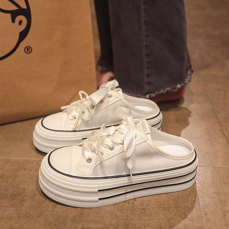 Pearl Lace Half Slippers 2025 Spring and Summer New Retro Platform Niche One Pedal Lazy Board Shoes Women Ins Tide