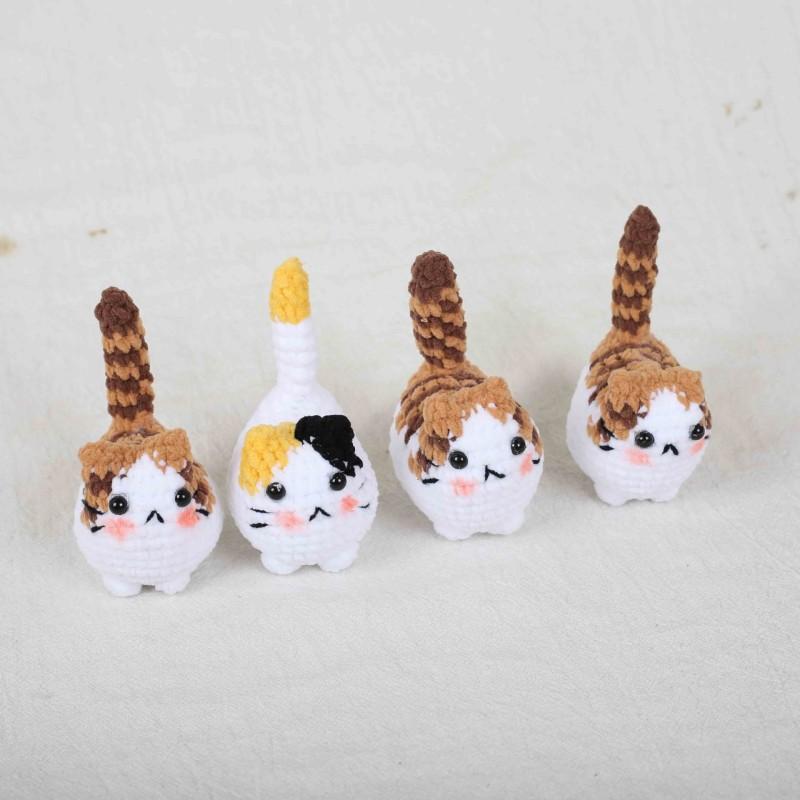 Cute Small Cat Doll Crochet Keyrings Creative Knitted Kitten Keychain For Gifts Handmake Knitting Cat Keychain Car Keys Pendant