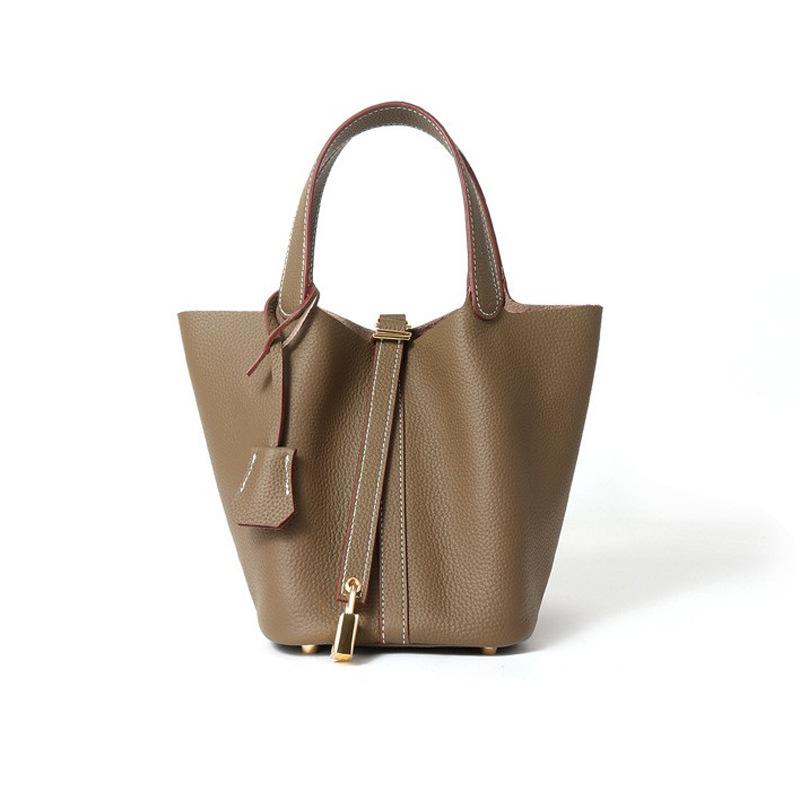 Women's Genuine Leather Bucket Bag Korean Niche Large Capacity Women's Bag High-end Feel Hot-selling Commuter Handbag