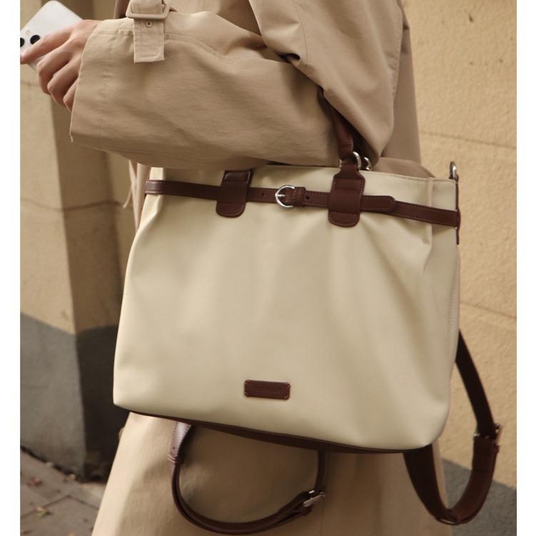 Large-capacity, Multi-functional Briefcase Designed for Women, A Commuter Hand-held Crossbody Bag