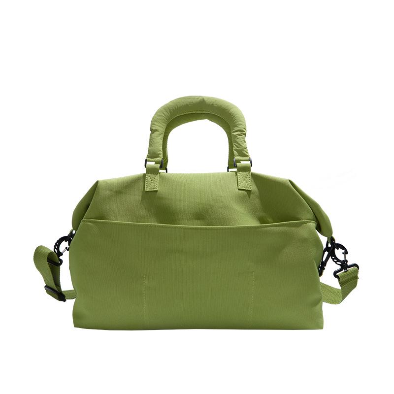 Versatile Lightweight Travel Handbag: Large Capacity, Waterproof, Ideal for Short Business Trips and Gym Use for Both Men and Women