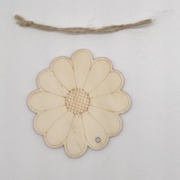 Creative Cartoon Wood Slice Pendant with Hemp Rope for DIY Christmas Tree Decoration Crafts