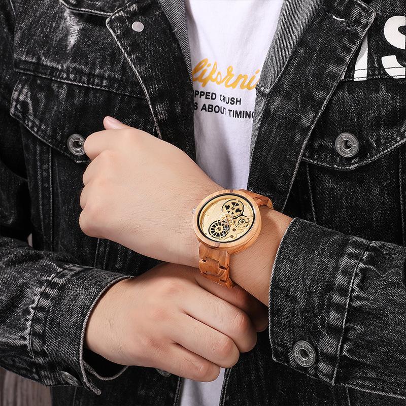 Nové pánské dřevěné quartzové hodinky Ebenové dřevo Personalizovaný ciferník s ozubenými koly Dřevěné hodinky