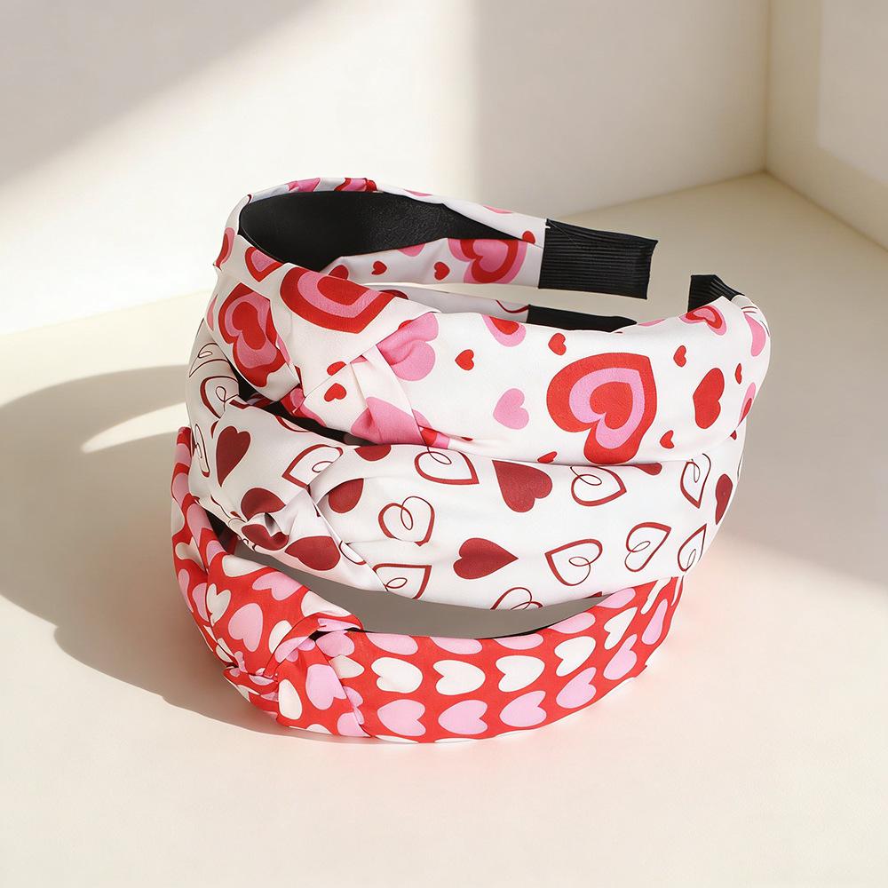 Women's Heart Print Knot Hairband Fabric Printed Pressed Hair Ring Face Washing Hair Band Stylish Accessory for Daily Use