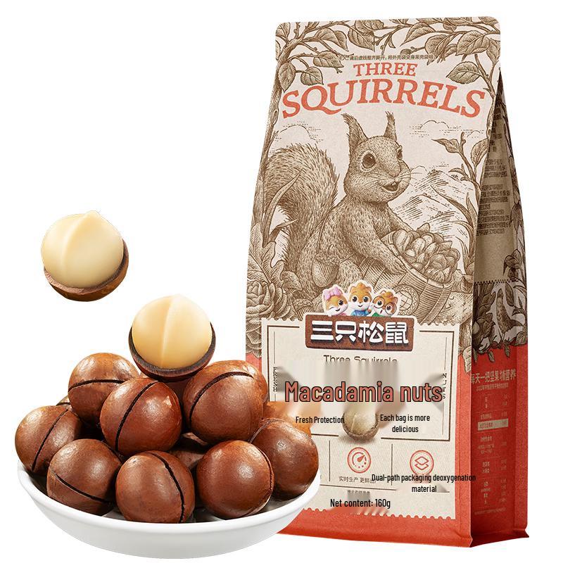 Three Squirrels Macadamia Nuts