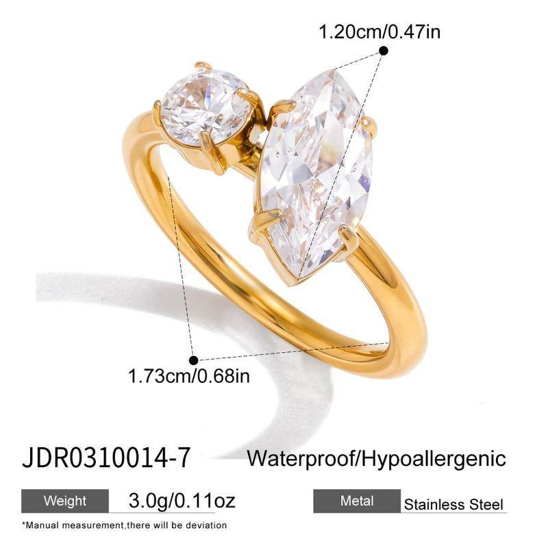 Titanium Steel Zirconium Ring - Luxurious and High-end Jewelry Finger Ring Made of Stainless Steel