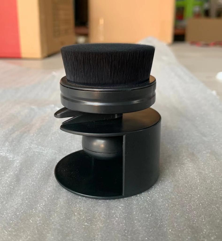 Handheld Portable Tire Shine Applicator Brush High Density For Car With Holder