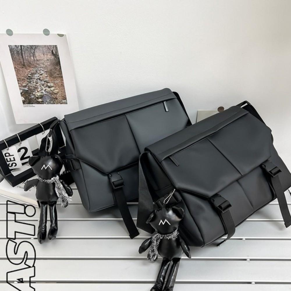 Nylon Crossbody Shoulder Bag Multi-pocket Large Capacity Bag Waterproof Messenger Bag  Cycling Use
