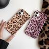 Sexigt läder leopardtryck halvskal för iPhone 16 Pro Max 15 14 Plus 13 12 Pro 11 fallskyddsskydd