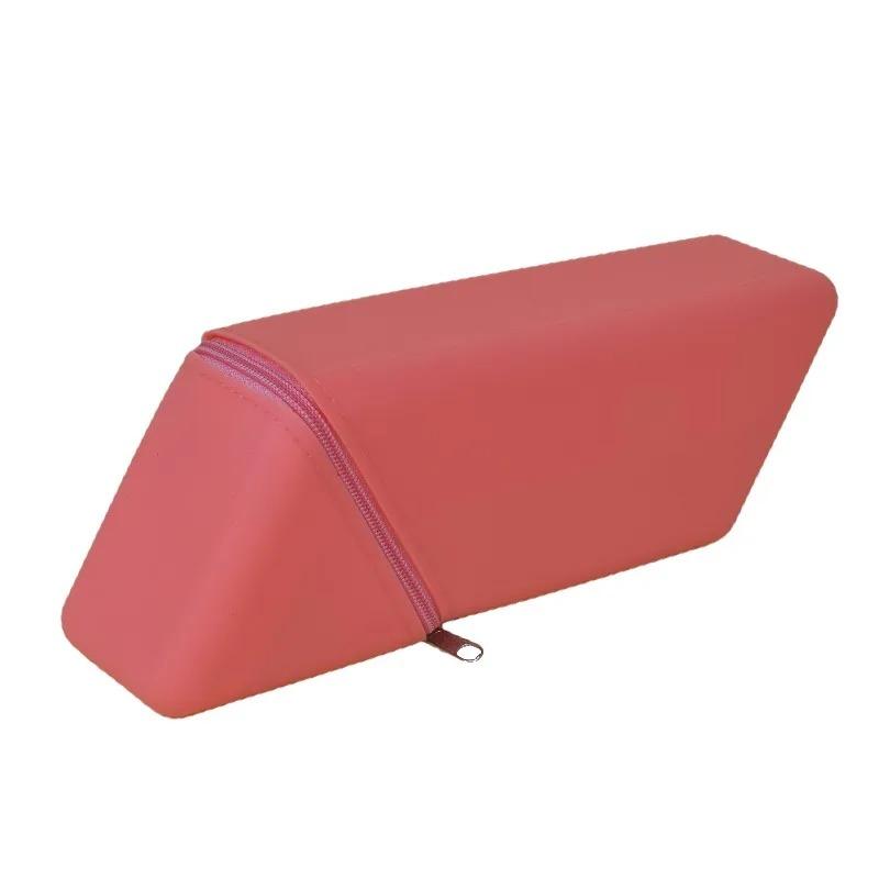 Cute Pencil Case, Large Capacity Silicone Organizer Shockproof Waterproof for Pens Makeup Tools, School College Office Supplies