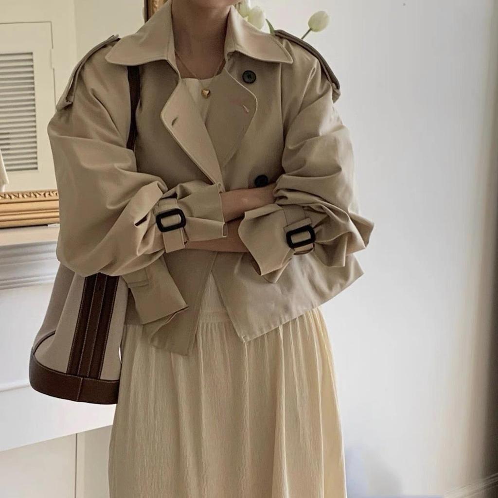 Women's Korean Chic Retro Suit Collar Trench Coat - Two-Button, Long-Sleeved, Casual, Short Jacket for Autumn
