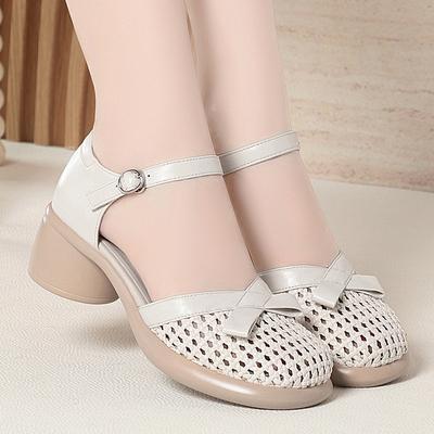Plus Size 41 42 All Match Comfortable Round Head Cutout Hole Shoes Platform Sandals 2025 Genuine Leather Sandals for Office Mom