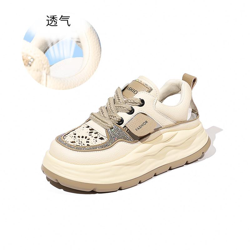 Leather Sandals Women's 2025 Summer New Women's Casual Fashion Beach Sandals Women's Platform Retro Girls Sandals